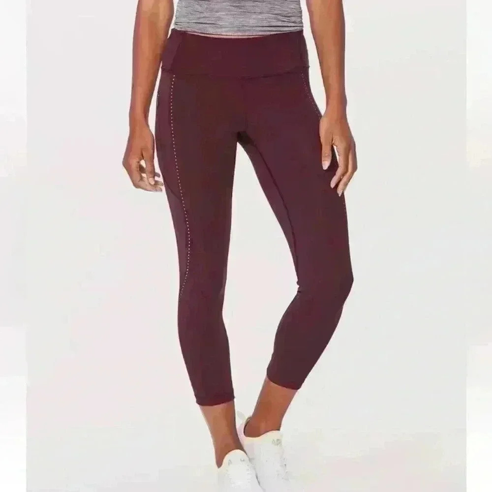 Lululemon Extra Mile Crop Leggings Womens Size 8 Garnet 360 Reflective Running